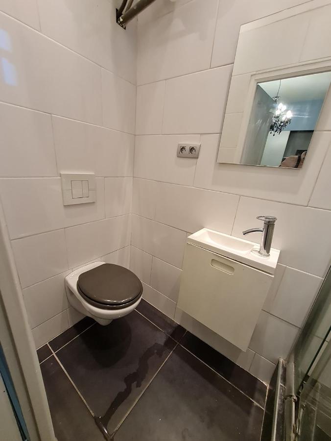 Appartement Intra Muros 8 Personnes Climatise Wifi Stationnement Facile Avignon Exterior photo