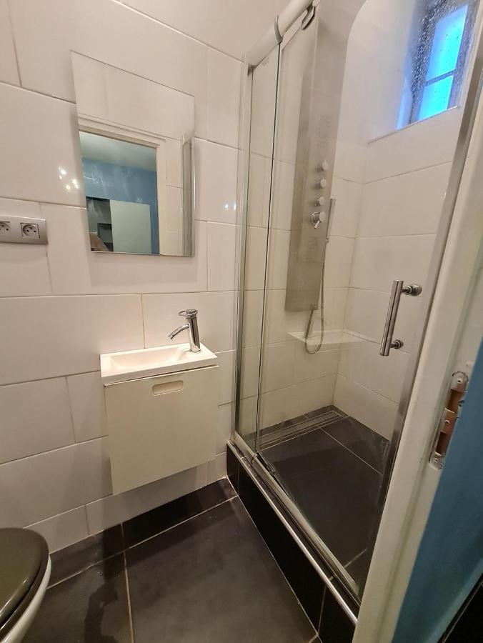 Appartement Intra Muros 8 Personnes Climatise Wifi Stationnement Facile Avignon Exterior photo