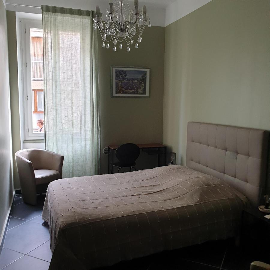 Appartement Intra Muros 8 Personnes Climatise Wifi Stationnement Facile Avignon Exterior photo